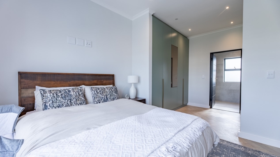 4 Bedroom Property for Sale in Sandown Western Cape